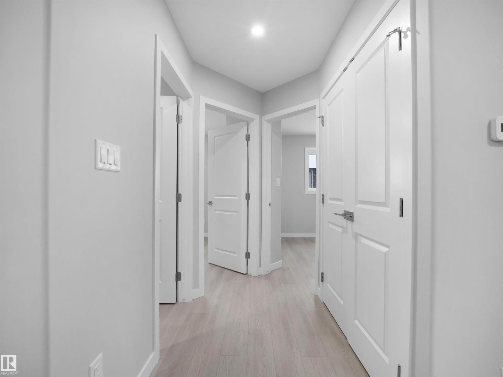 3331 Roy Brown Wy Nw, Edmonton, AB - Indoor Photo Showing Other Room