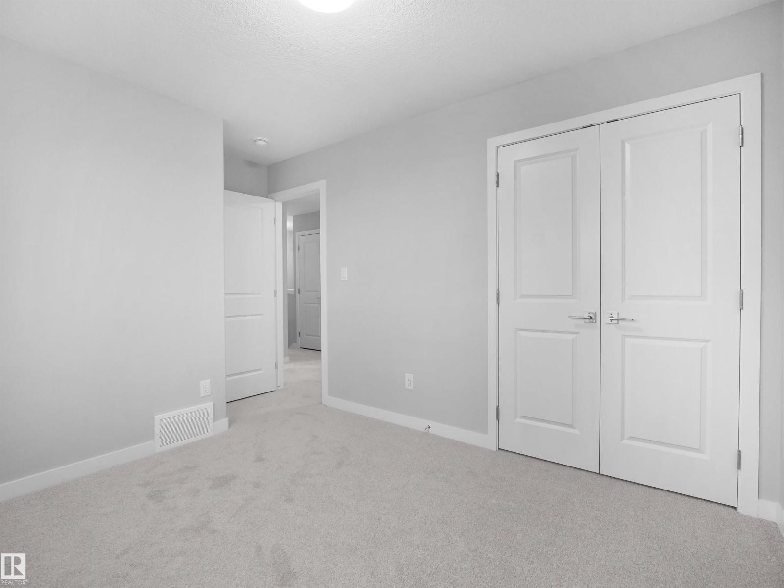 3331 Roy Brown Wy Nw, Edmonton, AB - Indoor Photo Showing Other Room