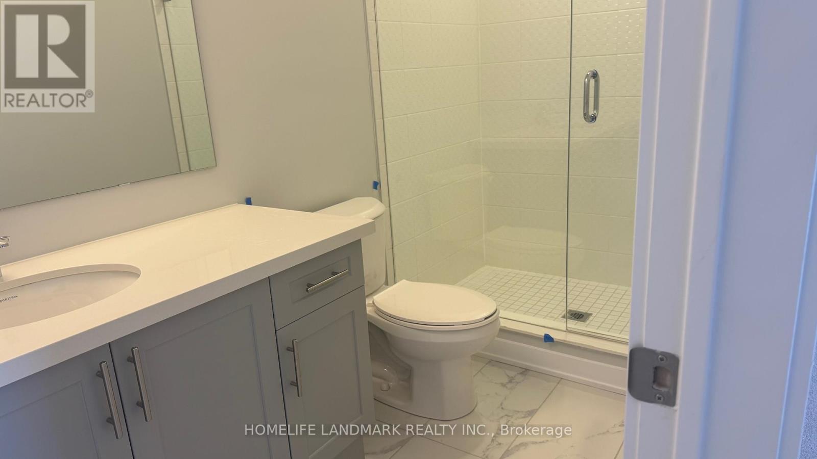 87 York Downs Boulevard, Markham, ON - Indoor Photo Showing Bathroom