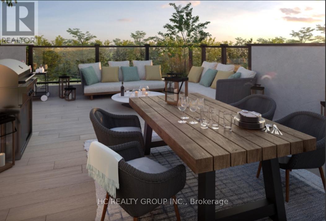 517 - 30 Markdale Lane, Markham, ON - Outdoor With Deck Patio Veranda With Exterior