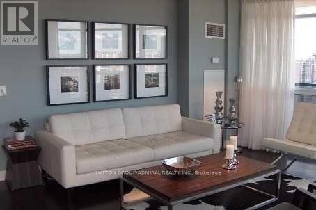 3504 - 21 Carlton Street, Toronto, ON - Indoor Photo Showing Living Room