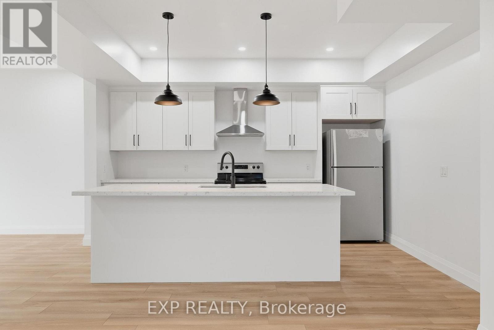 135 Pugh Street, Perth East, ON - Indoor Photo Showing Kitchen
