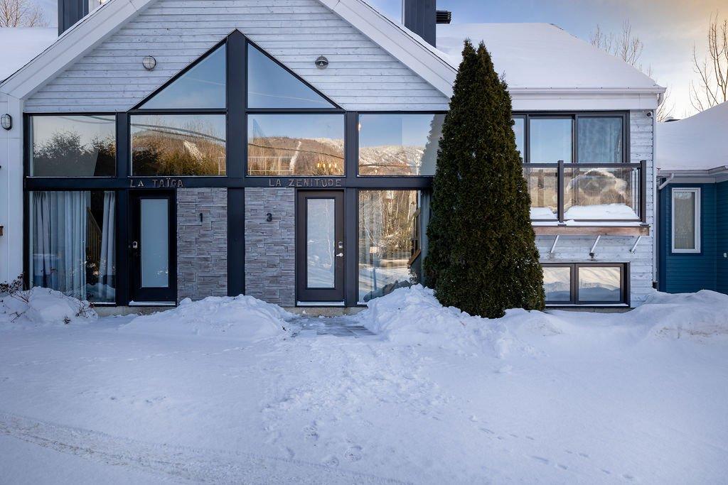 Frontage - 3 Rue De La Ferréolaise, Saint-Ferréol-Les-Neiges, QC - Outdoor