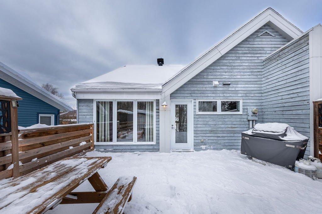 Balcony - 3 Rue De La Ferréolaise, Saint-Ferréol-Les-Neiges, QC - Outdoor