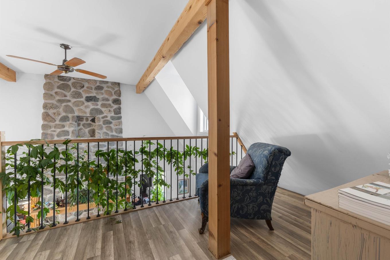 Den - 136 Rg Grand-Sabrevois, Sainte-Anne-De-Sabrevois, QC - Indoor Photo Showing Other Room