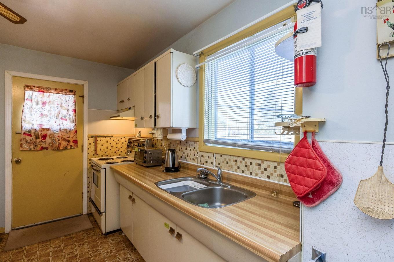 15 Acadia Street, Middleton, NS