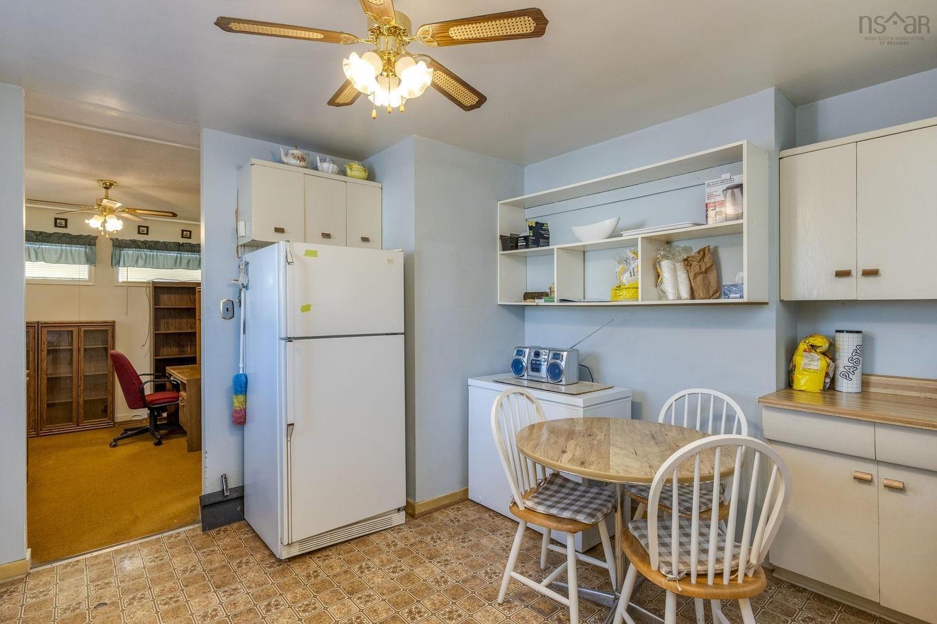 15 Acadia Street, Middleton, NS