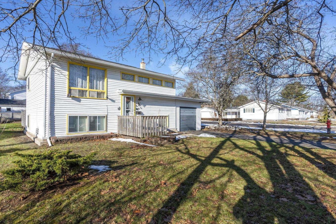 15 Acadia Street, Middleton, NS