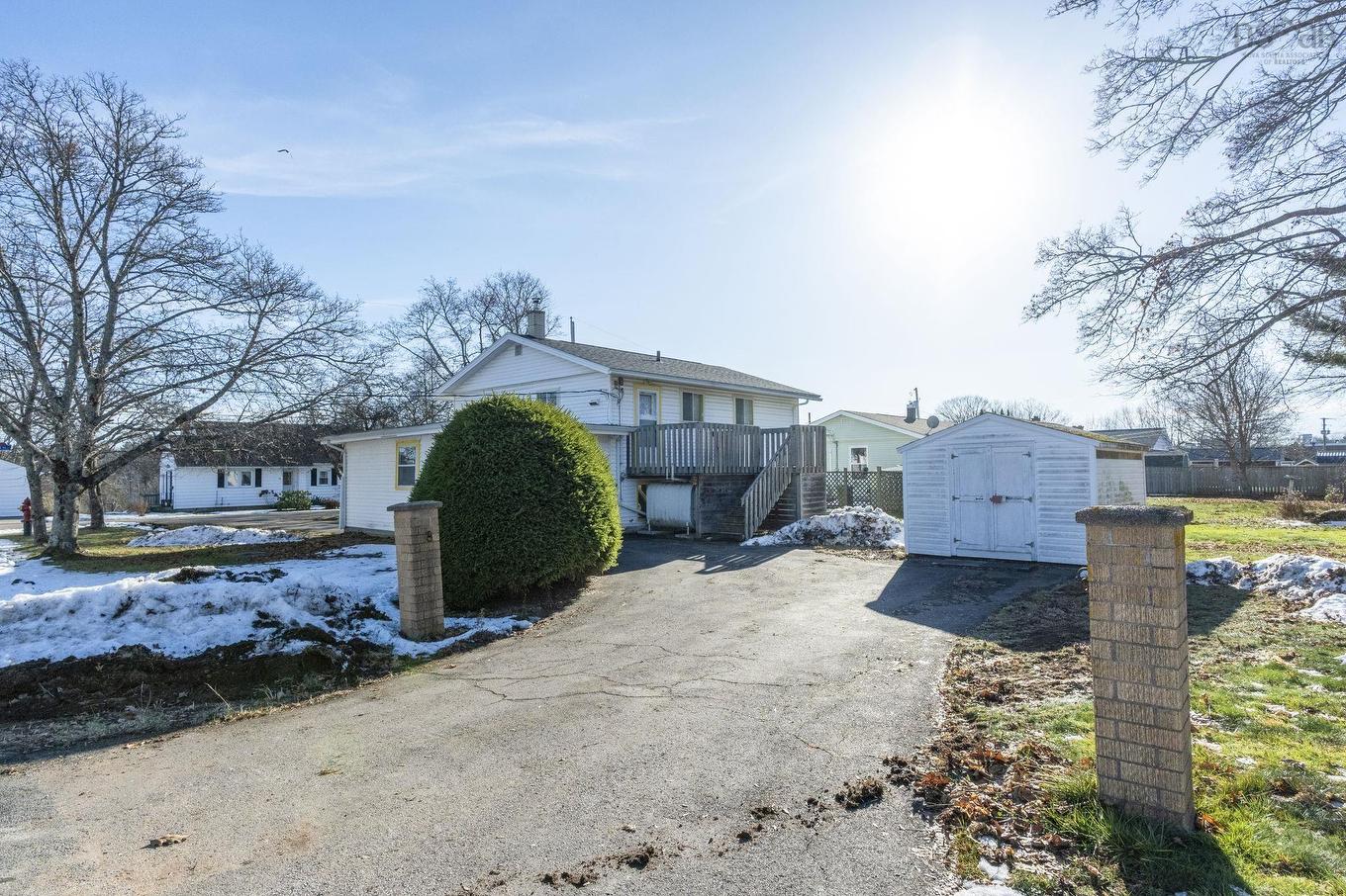 15 Acadia Street, Middleton, NS