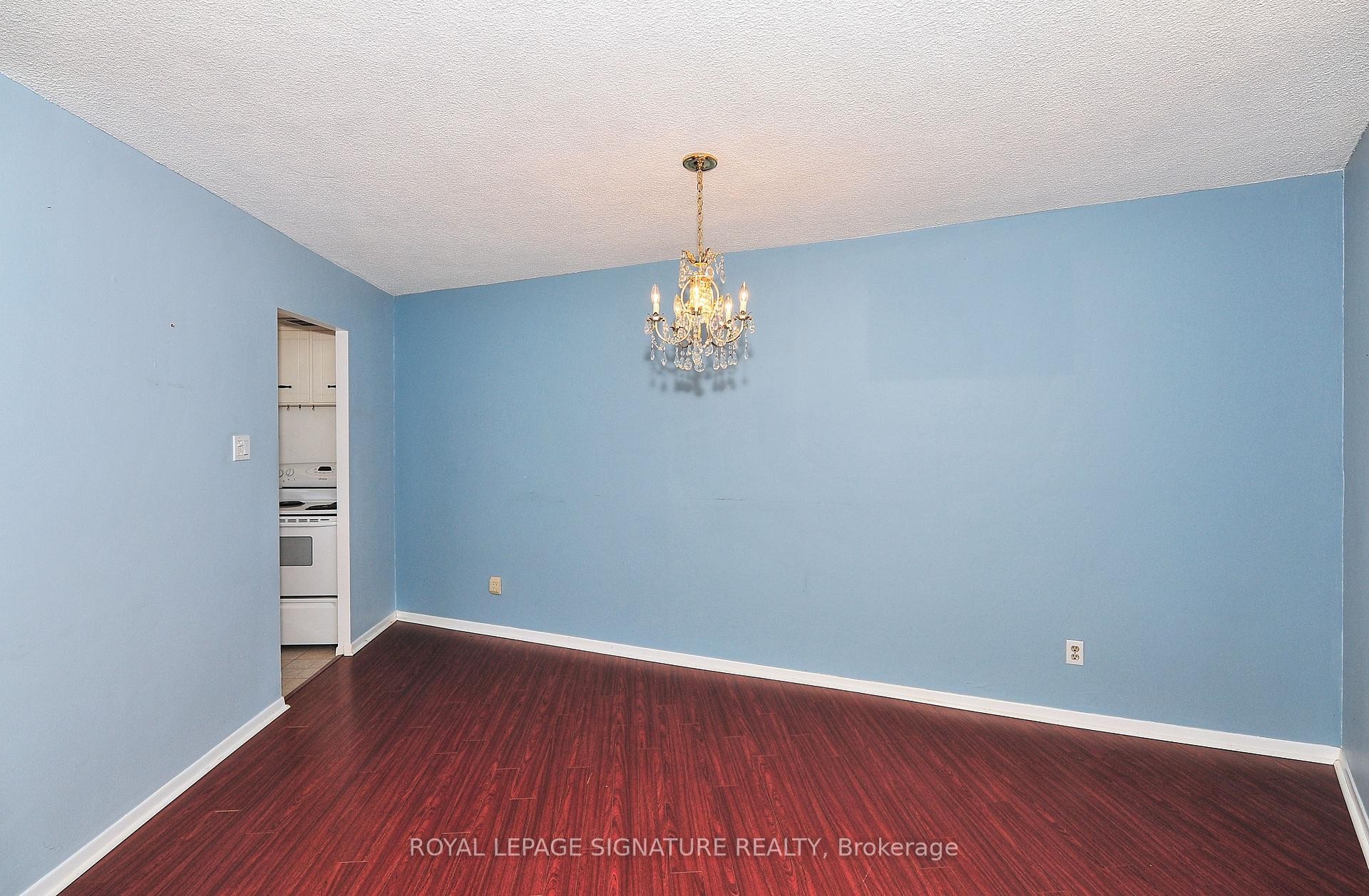 1208-7811 Yonge Street, Markham, ON - Indoor Photo Showing Other Room