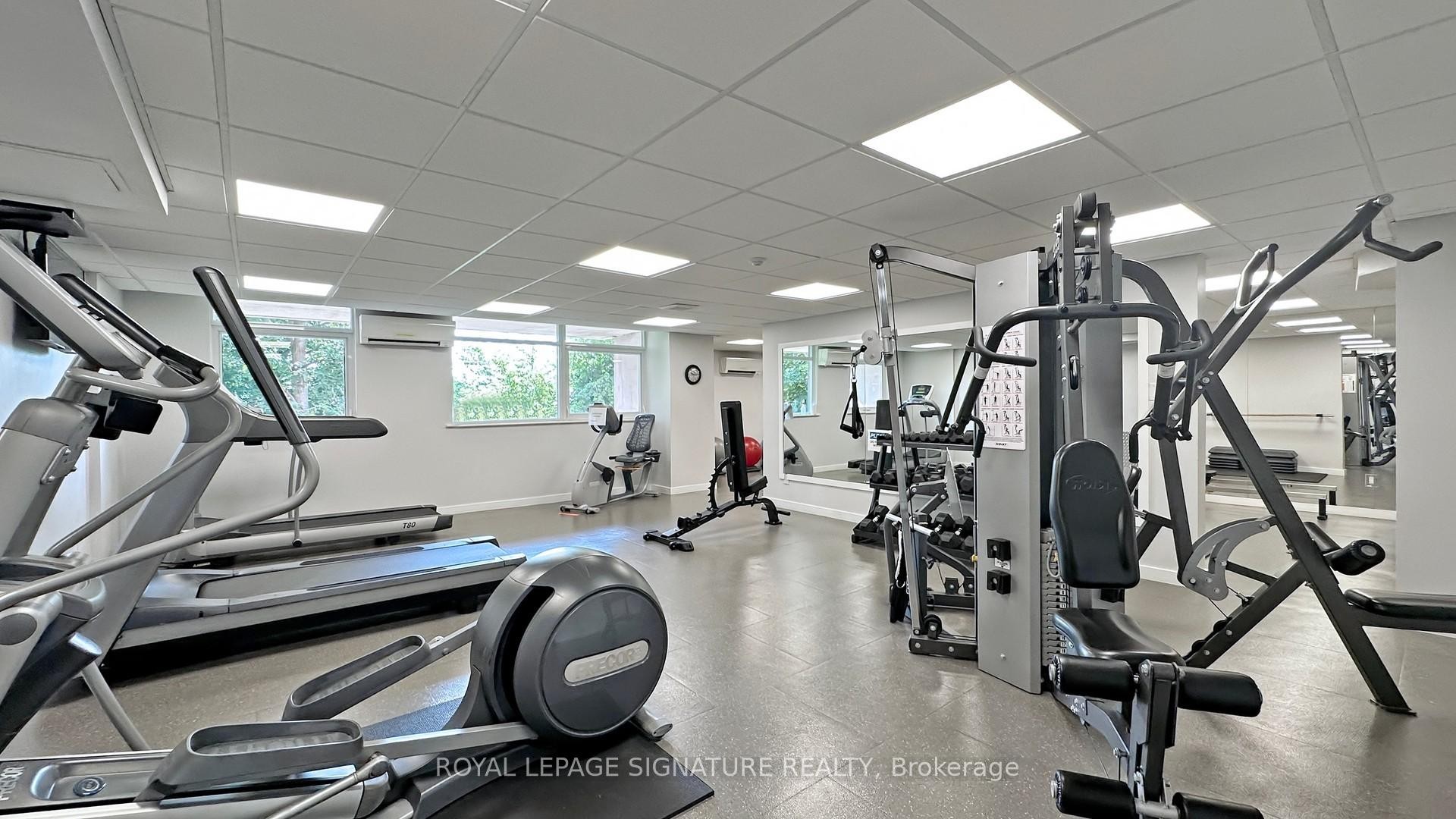 1208-7811 Yonge Street, Markham, ON - Indoor Photo Showing Gym Room