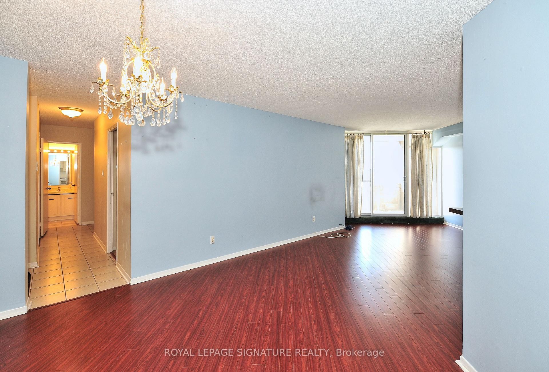 1208-7811 Yonge Street, Markham, ON - Indoor Photo Showing Other Room
