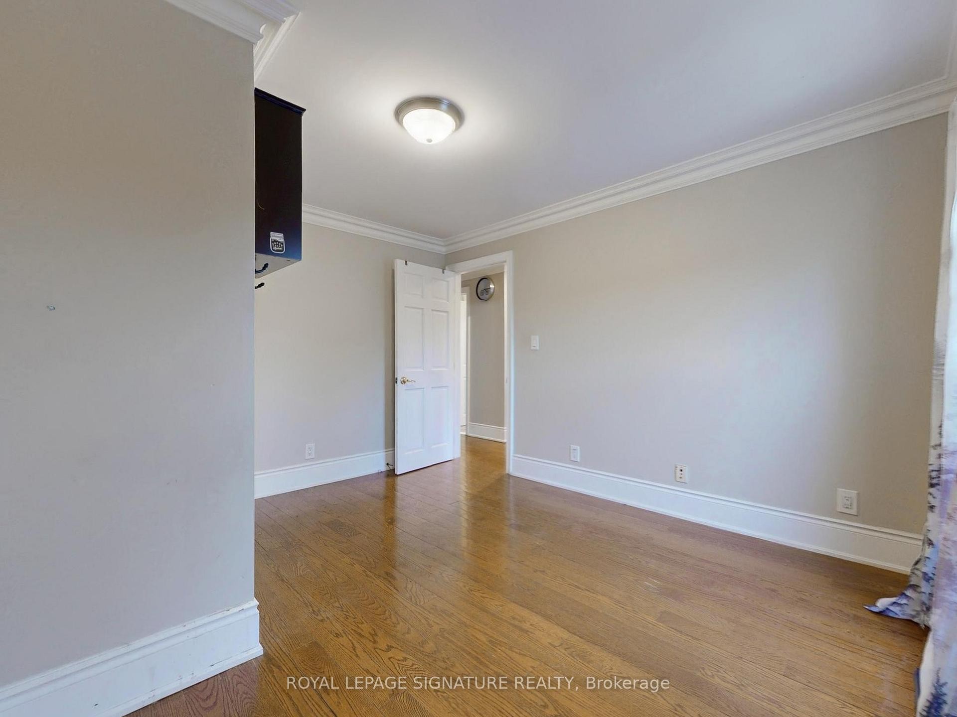 73 Buttonwood Avenue, Toronto, ON - Indoor Photo Showing Other Room