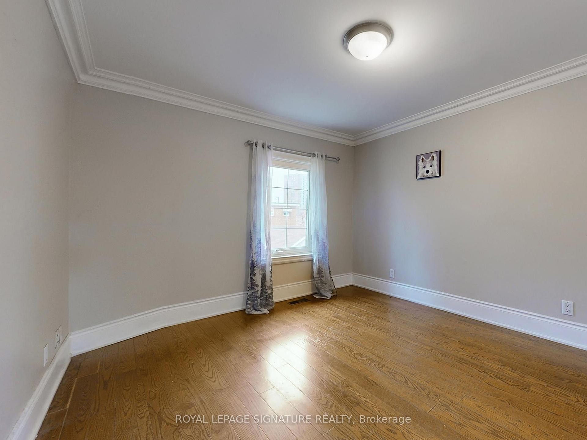 73 Buttonwood Avenue, Toronto, ON - Indoor Photo Showing Other Room