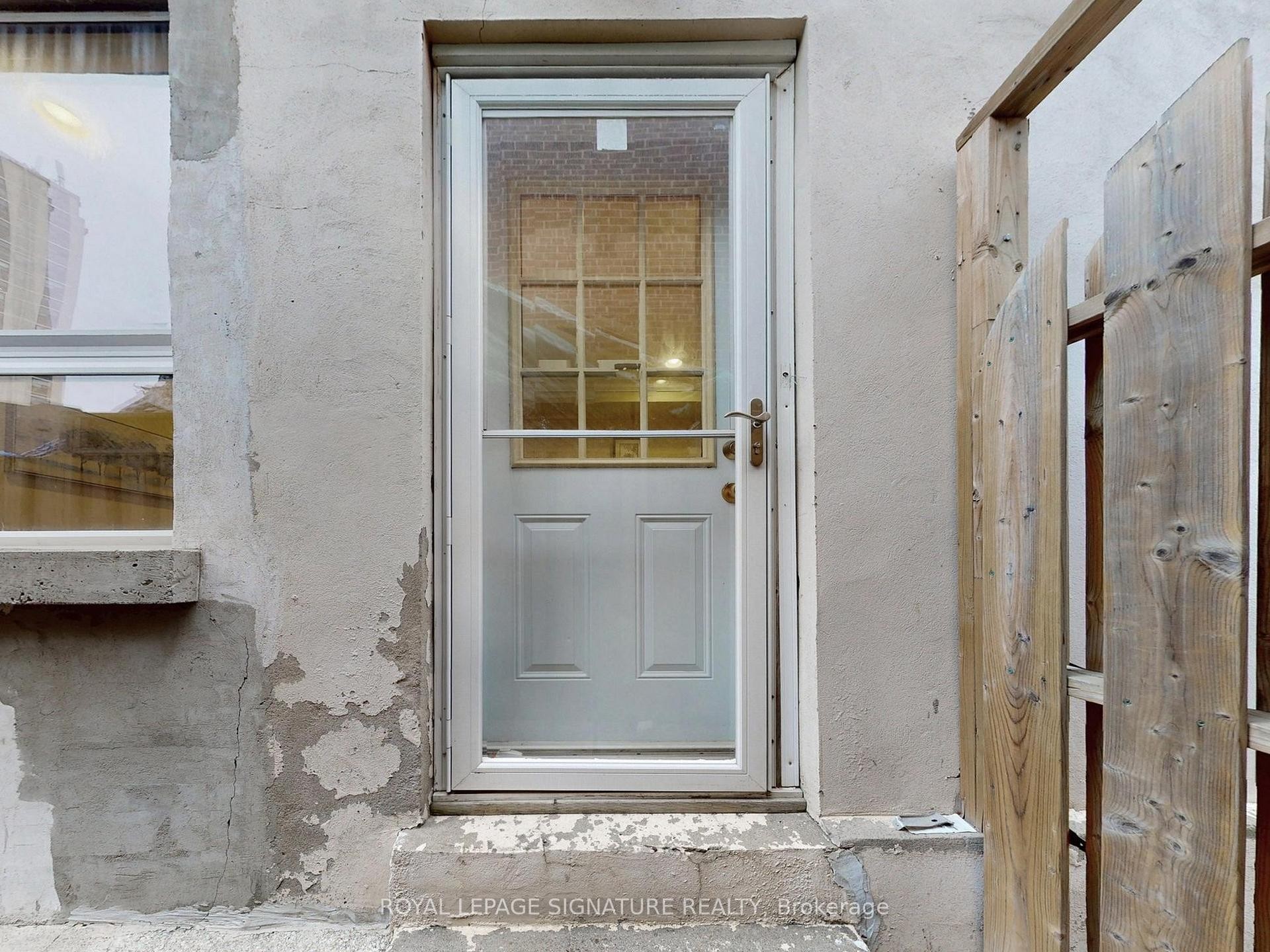 73 Buttonwood Avenue, Toronto, ON - Outdoor With Exterior