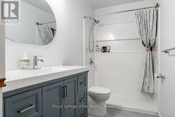 3 pc Bath renovated -