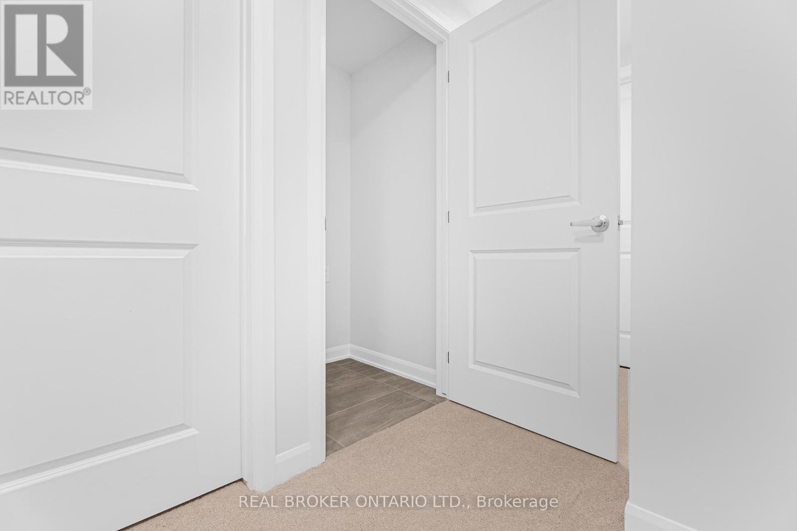 9 - 301 Glenroy Gilbert Drive, Ottawa, ON - Indoor Photo Showing Other Room