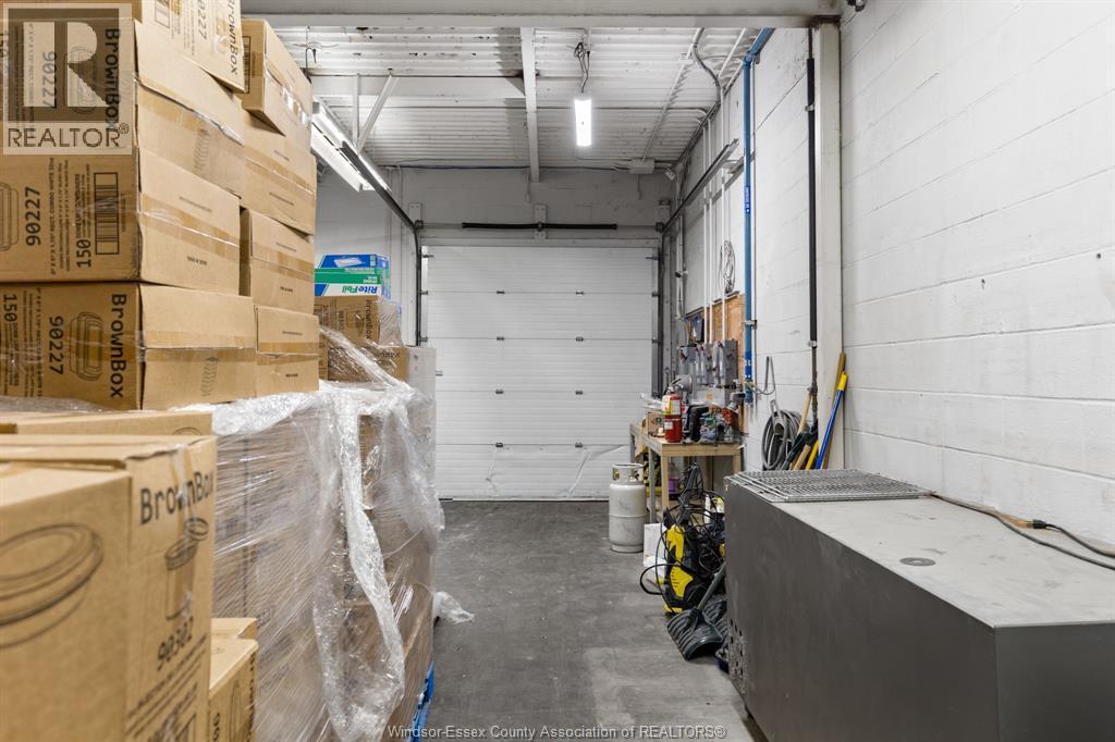 3828 Peter, Windsor, ON