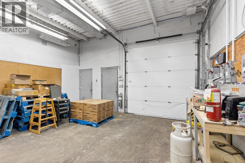 3828 Peter, Windsor, ON