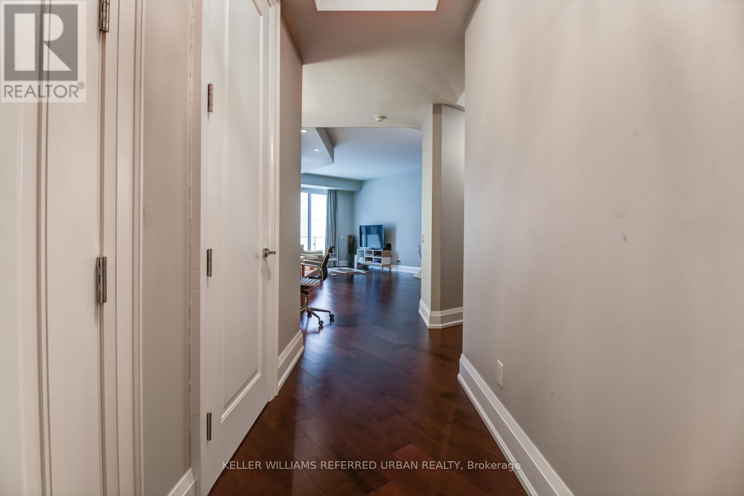 302 - 88 Davenport Road, Toronto, ON - Indoor Photo Showing Other Room