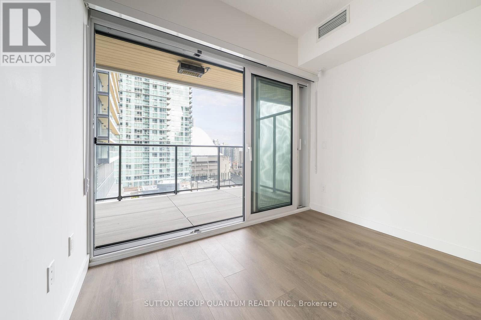1603 - 3 Concord Cityplace Way, Toronto, ON - Indoor Photo Showing Other Room