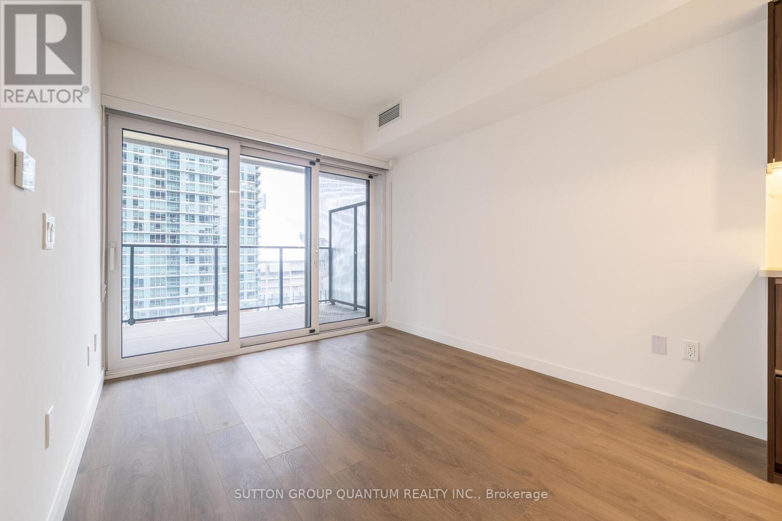 1603 - 3 Concord Cityplace Way, Toronto, ON - Indoor Photo Showing Other Room