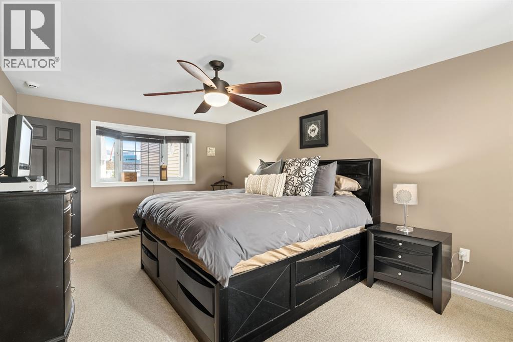 1500 Venetian Boulevard Unit# W-9, Point Edward, ON - Indoor Photo Showing Bedroom