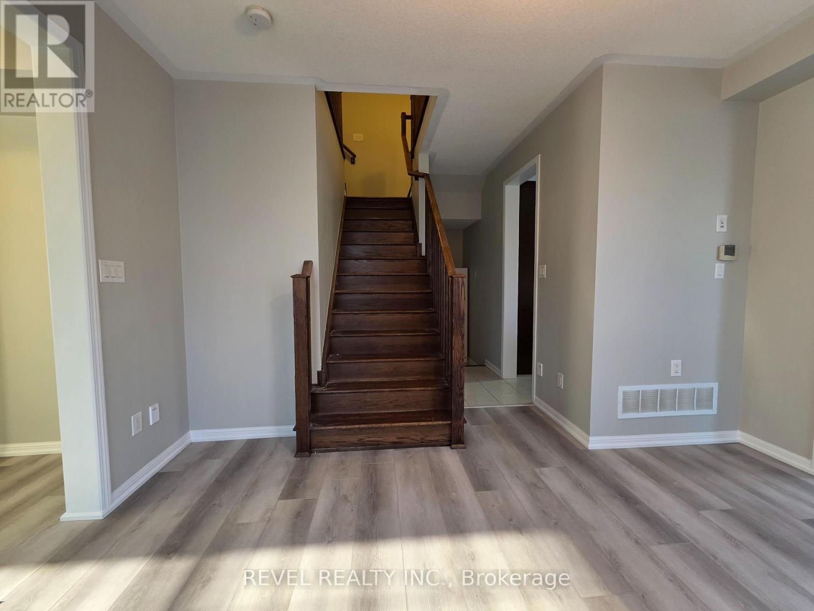 1127 Savoline Boulevard, Milton, ON - Indoor Photo Showing Other Room