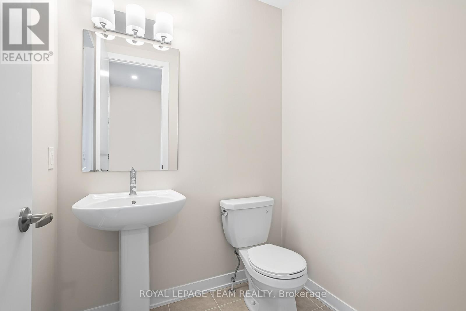 120 Beebalm Crescent, Ottawa, ON - Indoor Photo Showing Bathroom