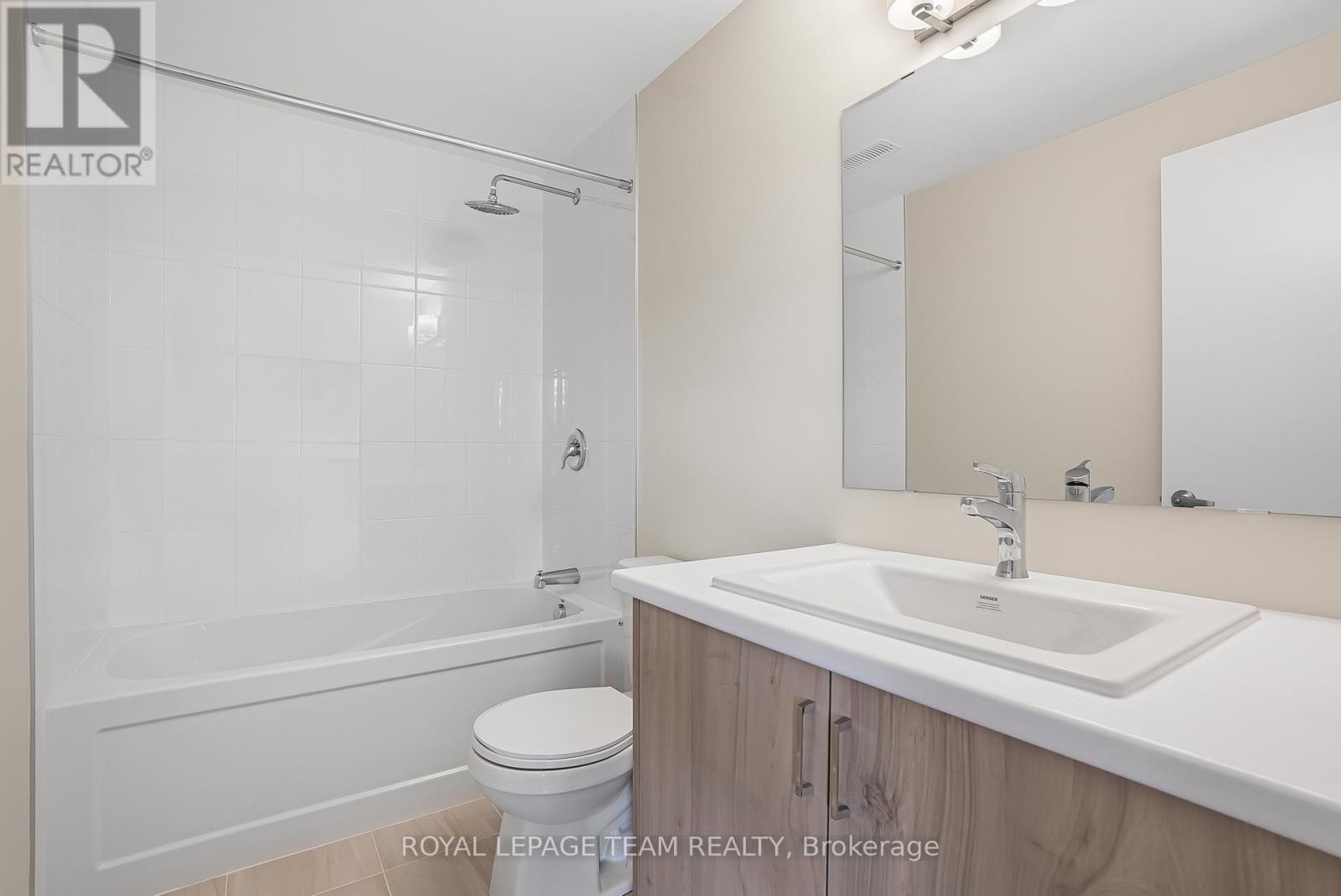 120 Beebalm Crescent, Ottawa, ON - Indoor Photo Showing Bathroom