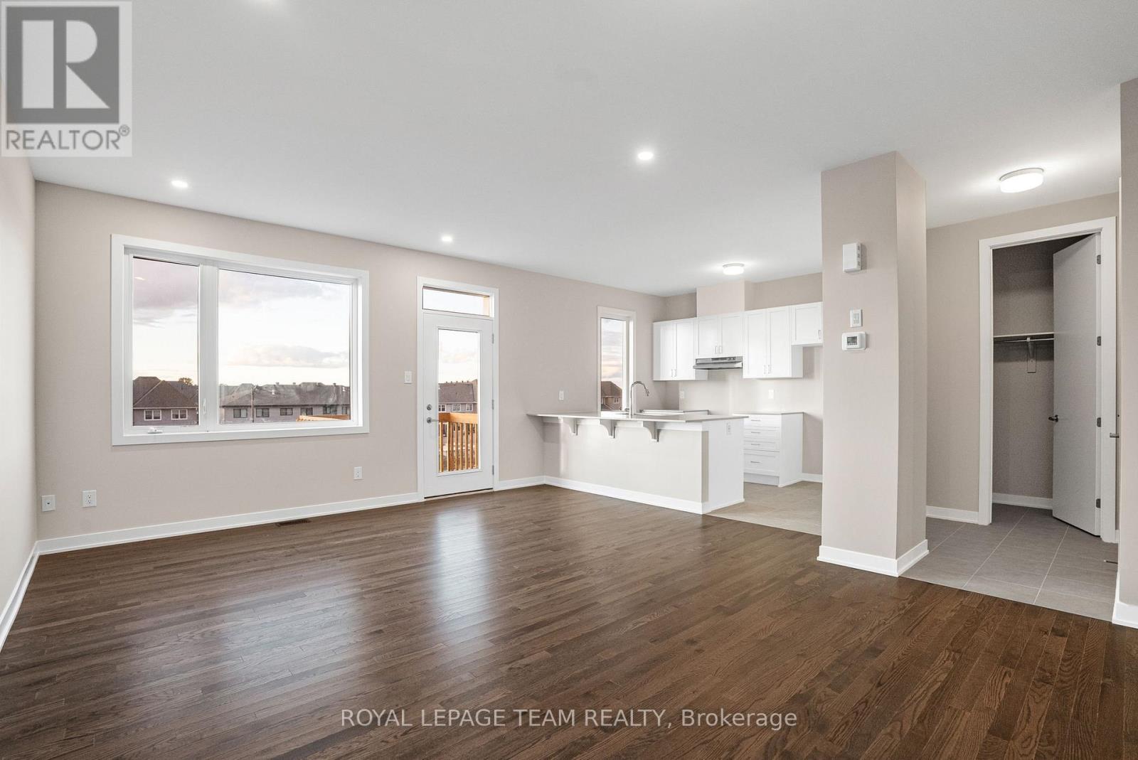 120 Beebalm Crescent, Ottawa, ON - Indoor