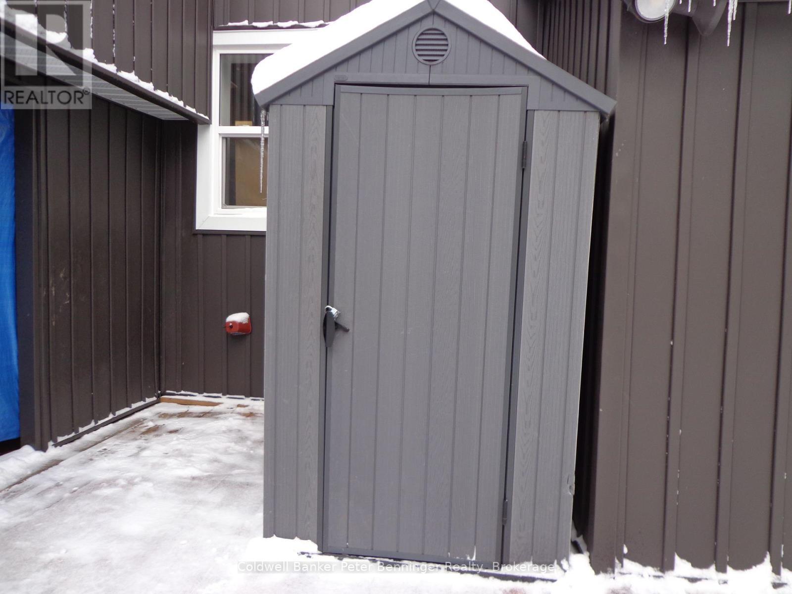 523 Mill Street, West Grey, ON - Outdoor With Exterior