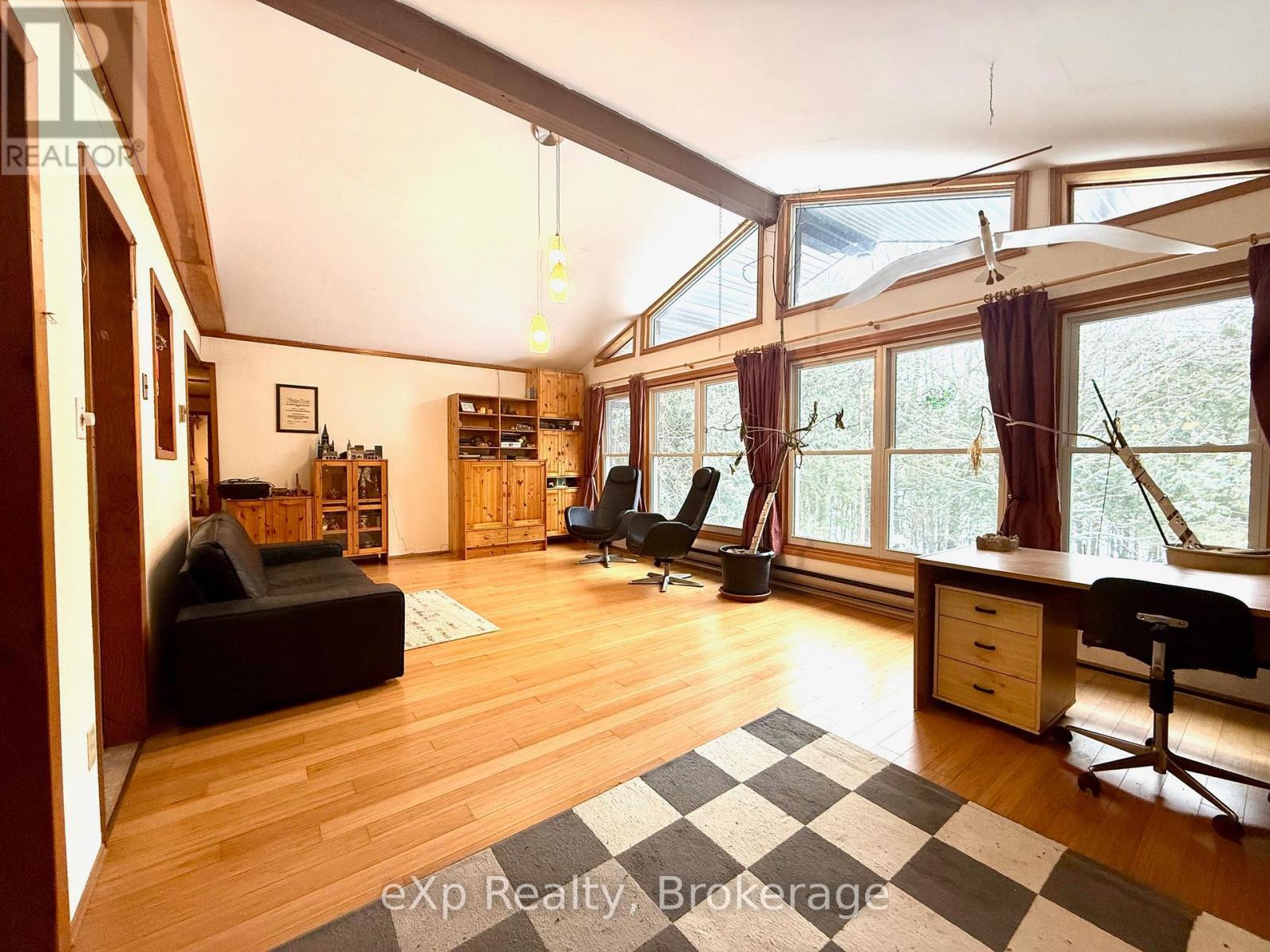 173266 Mulock Road, West Grey, ON - Indoor Photo Showing Other Room