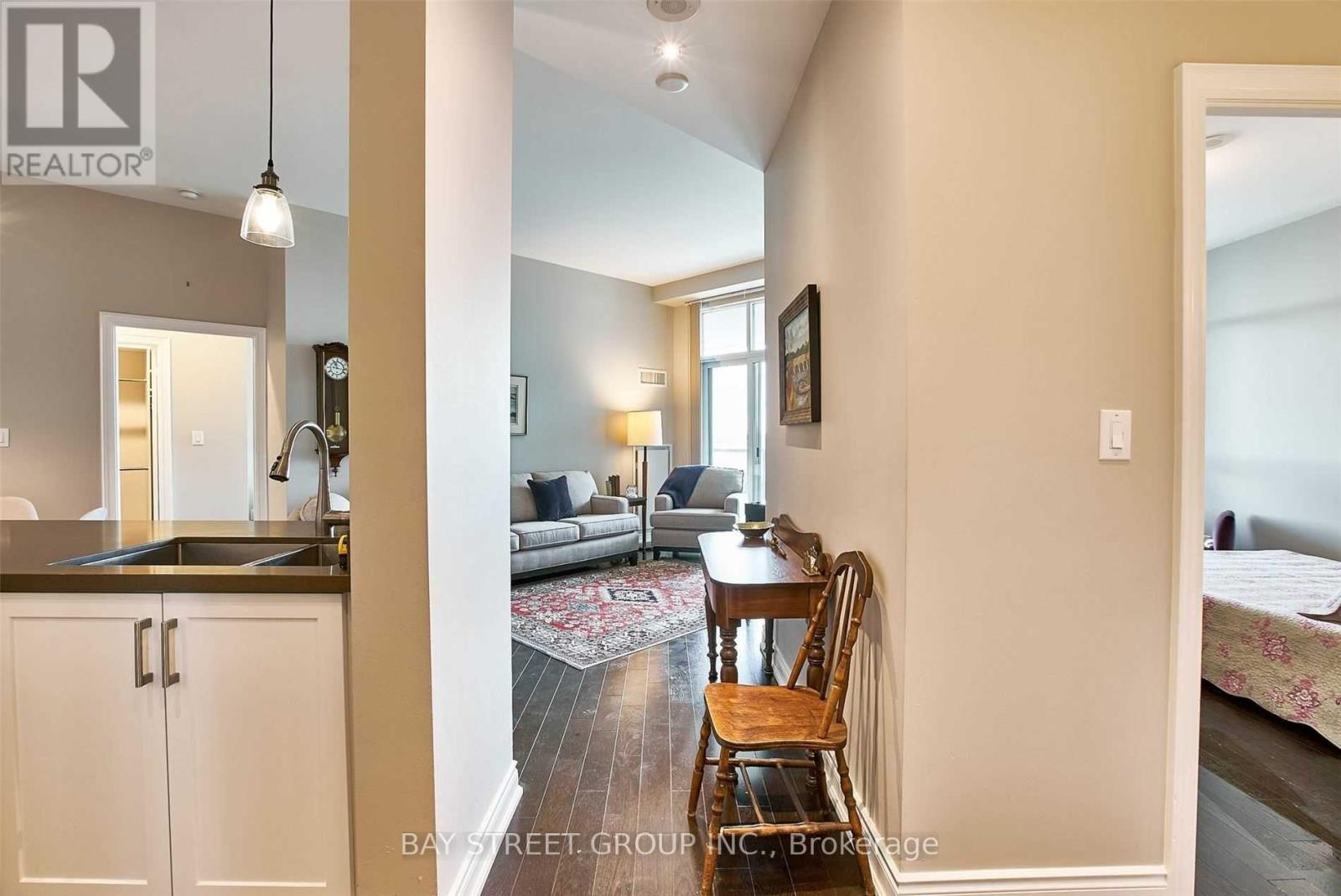 1506 - 10 Bloorview Place, Toronto, ON - Indoor