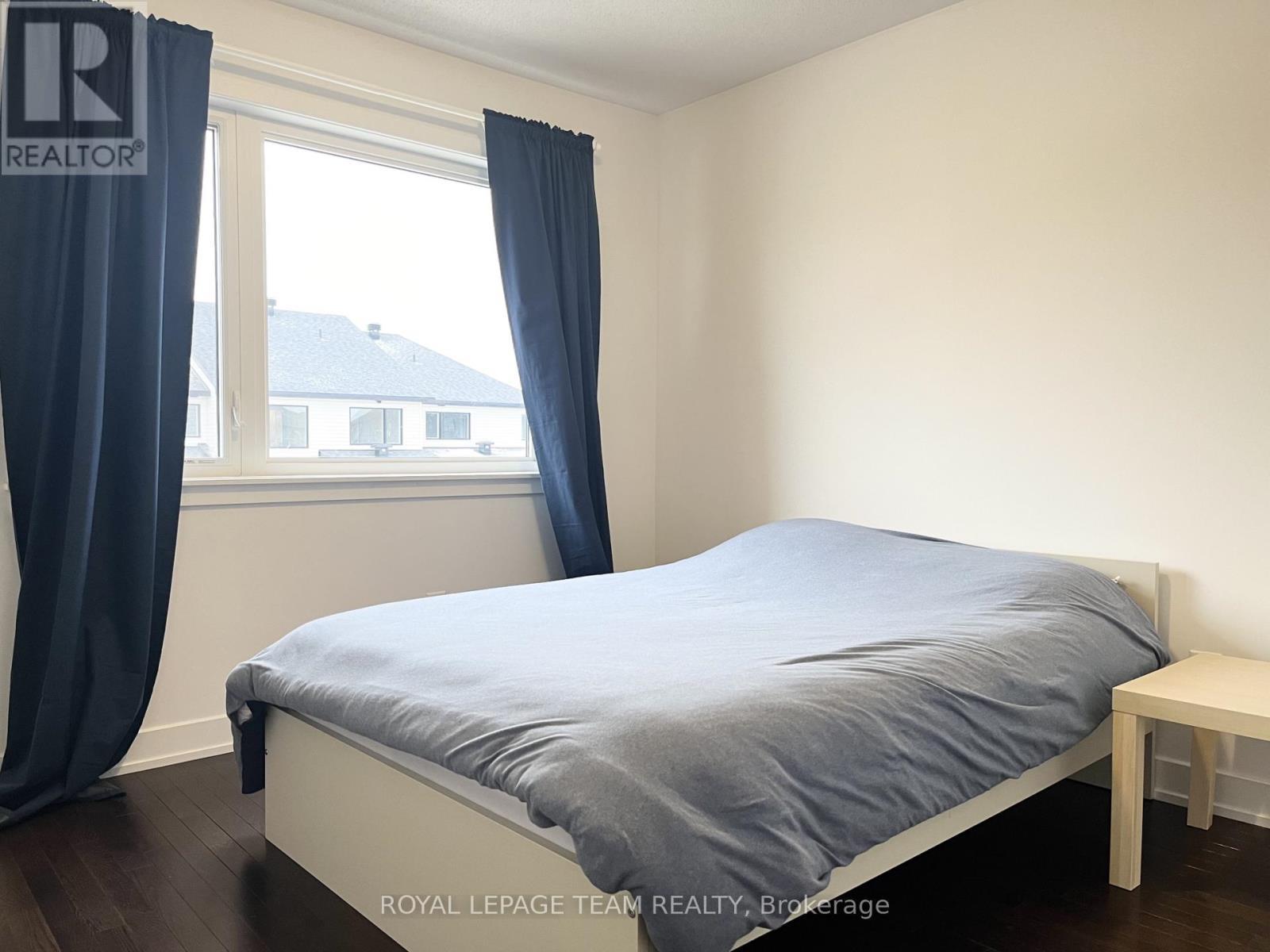 57 Heirloom Street, Ottawa, ON - Indoor Photo Showing Bedroom