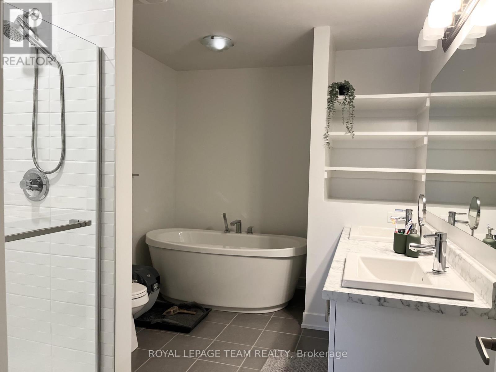 57 Heirloom Street, Ottawa, ON - Indoor Photo Showing Bathroom