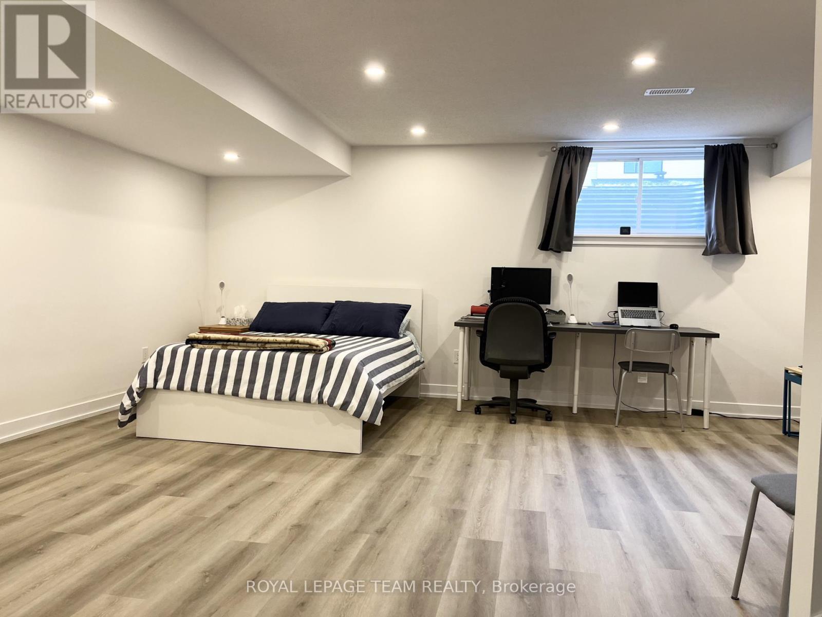 57 Heirloom Street, Ottawa, ON - Indoor Photo Showing Bedroom