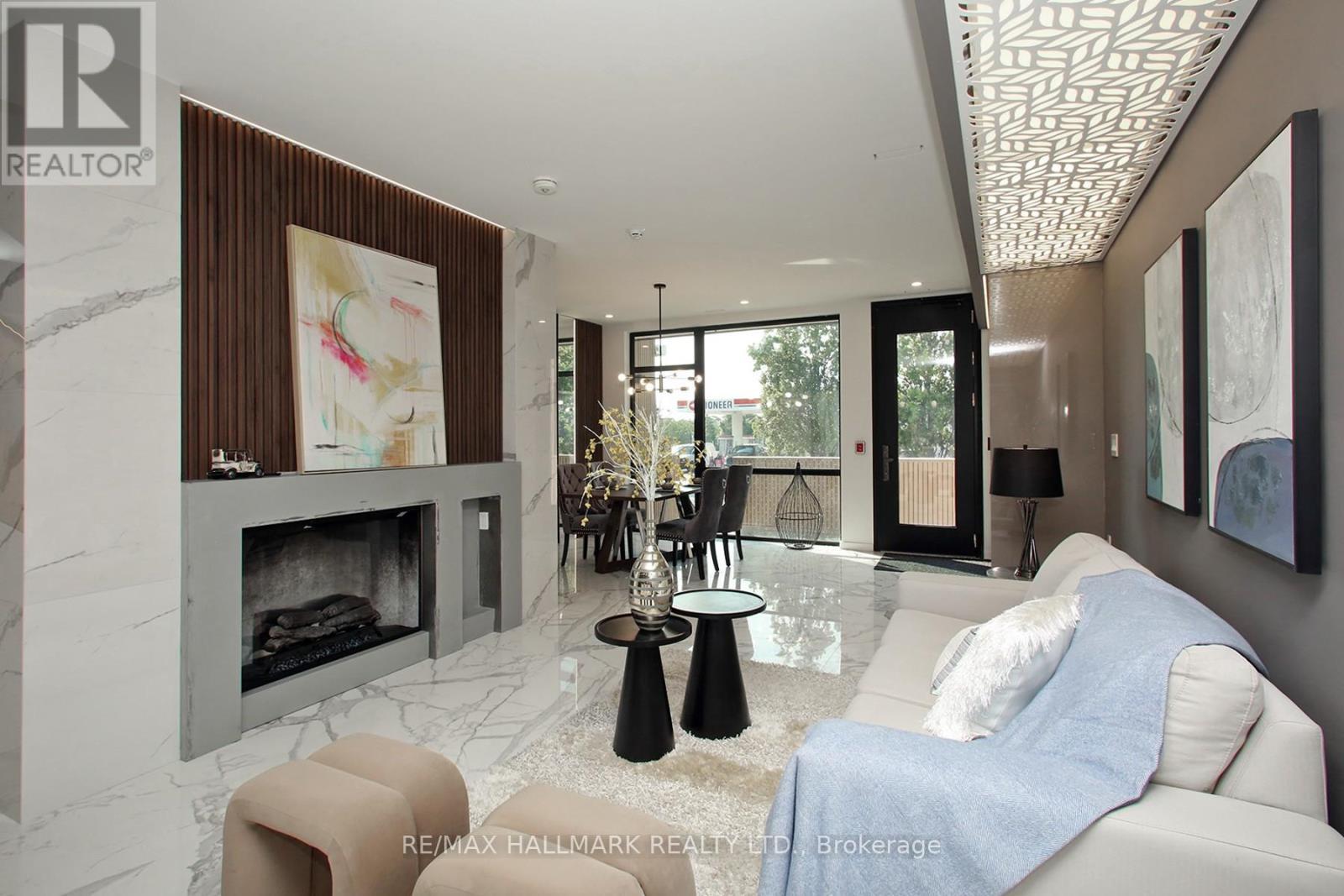 4B Owen Street, Toronto, ON - Indoor Photo Showing Other Room With Fireplace