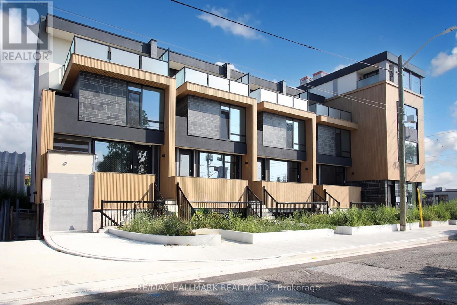 4B Owen Street, Toronto, ON - Outdoor