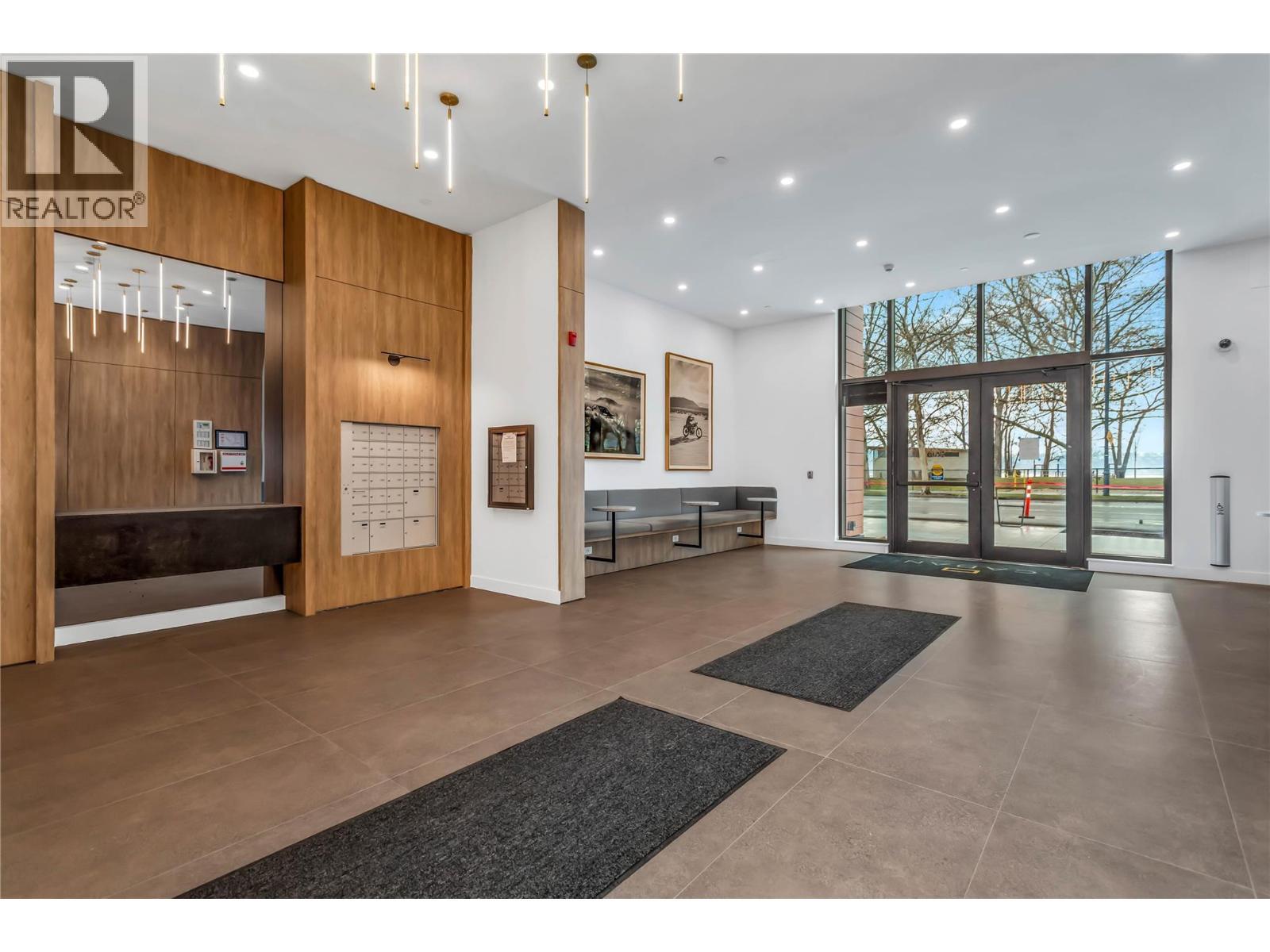 Lobby - 3409 Lakeshore Road Unit# Ph S607, Kelowna, BC - Indoor