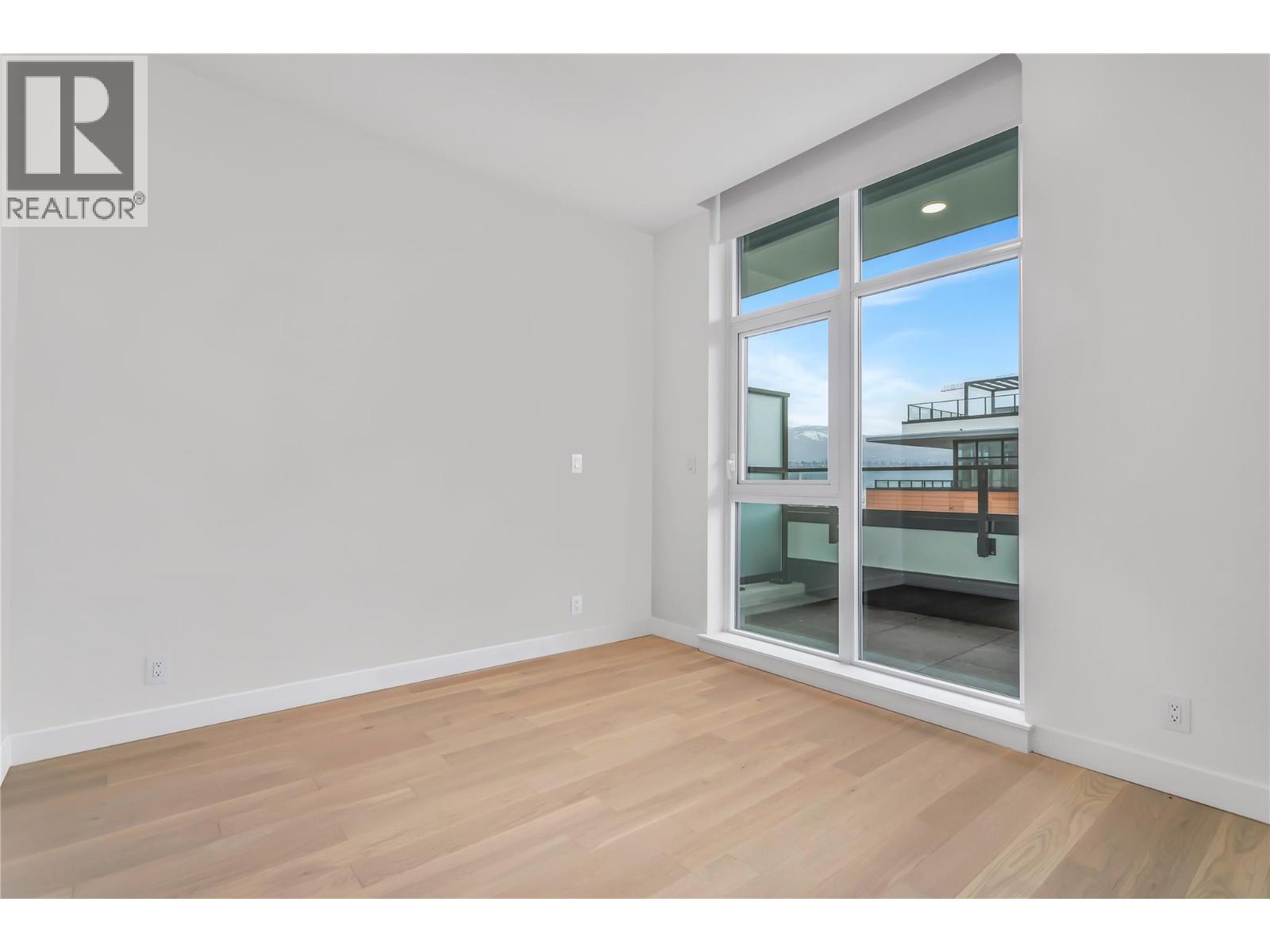 3409 Lakeshore Road Unit# Ph S607, Kelowna, BC - Indoor Photo Showing Other Room