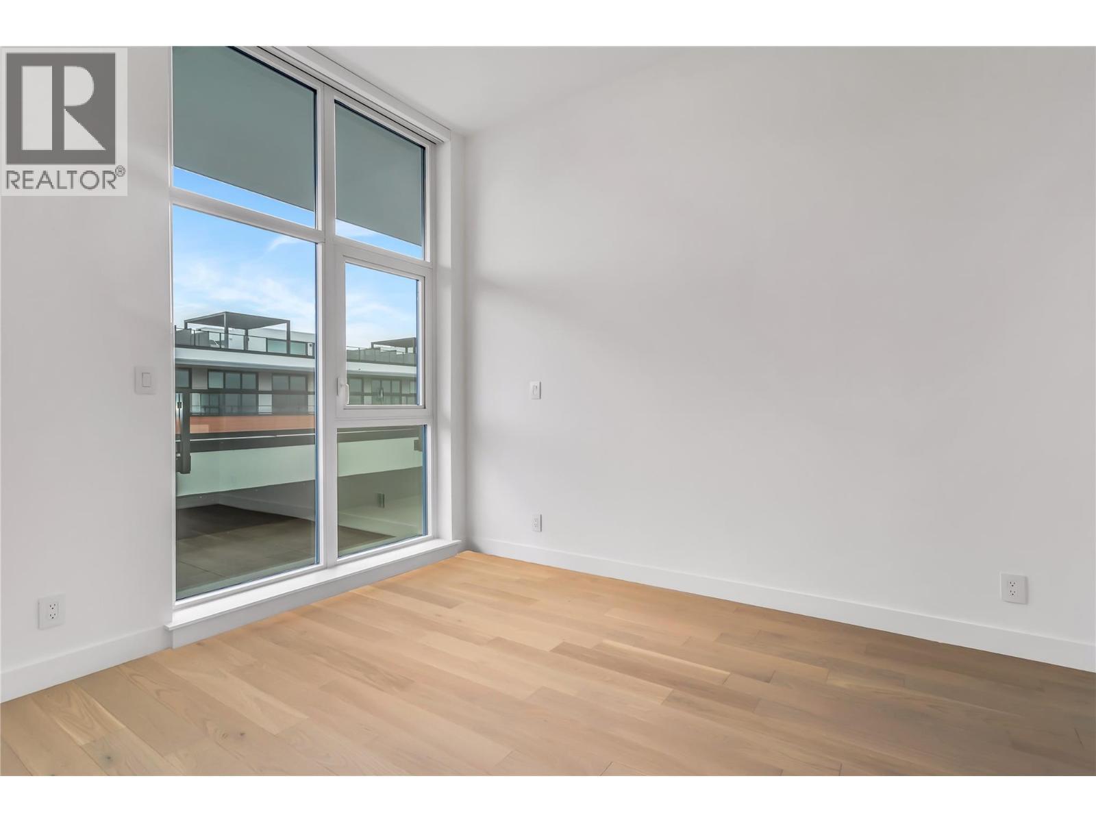 3409 Lakeshore Road Unit# Ph S607, Kelowna, BC - Indoor Photo Showing Other Room