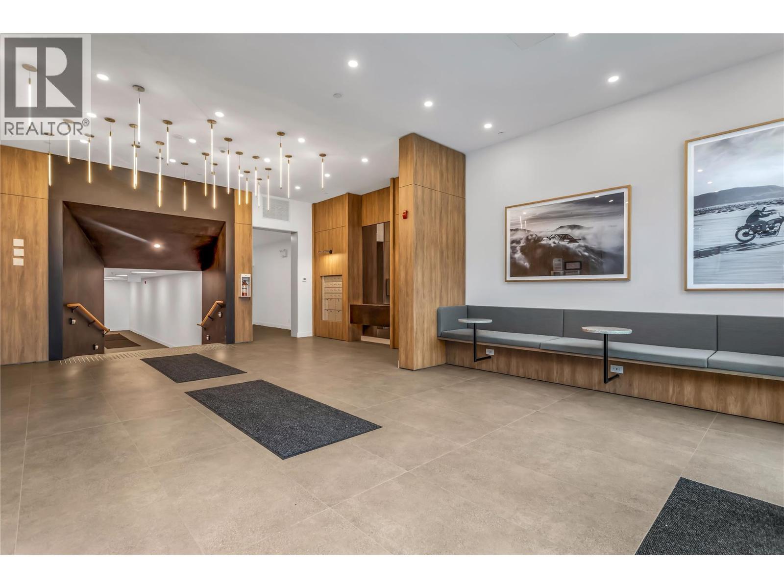 Lobby - 3409 Lakeshore Road Unit# Ph S607, Kelowna, BC - Indoor
