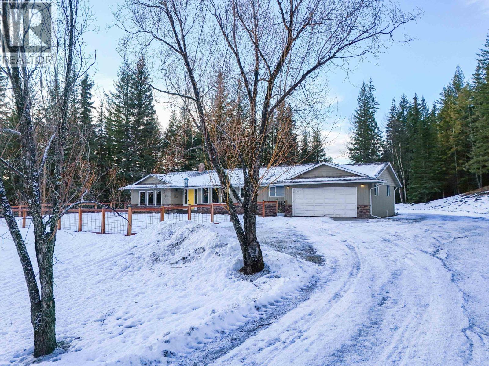 4678 Ten Mile Lake Road, Quesnel, BC - Outdoor