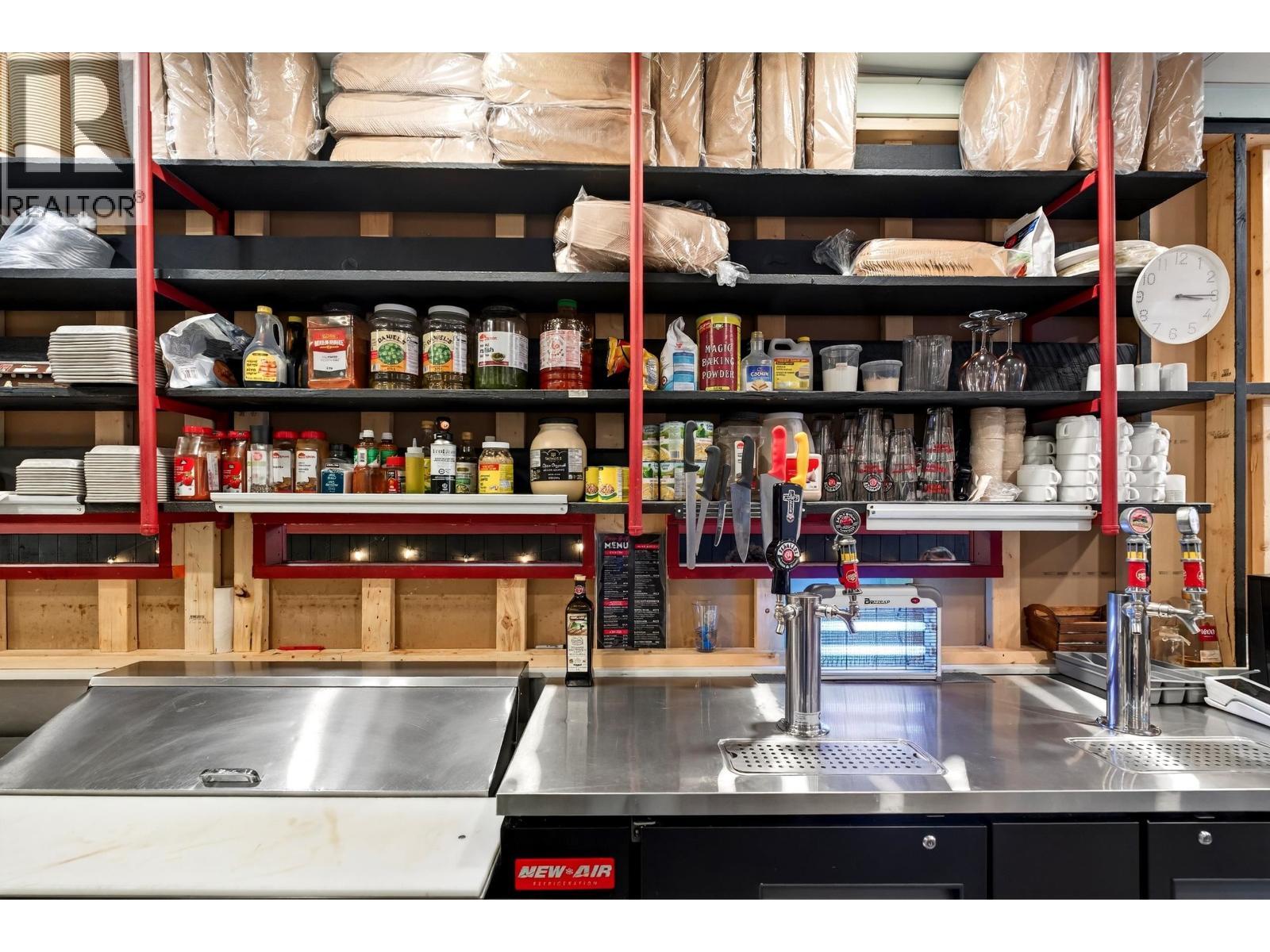 12096 Confidential, North Vancouver, BC