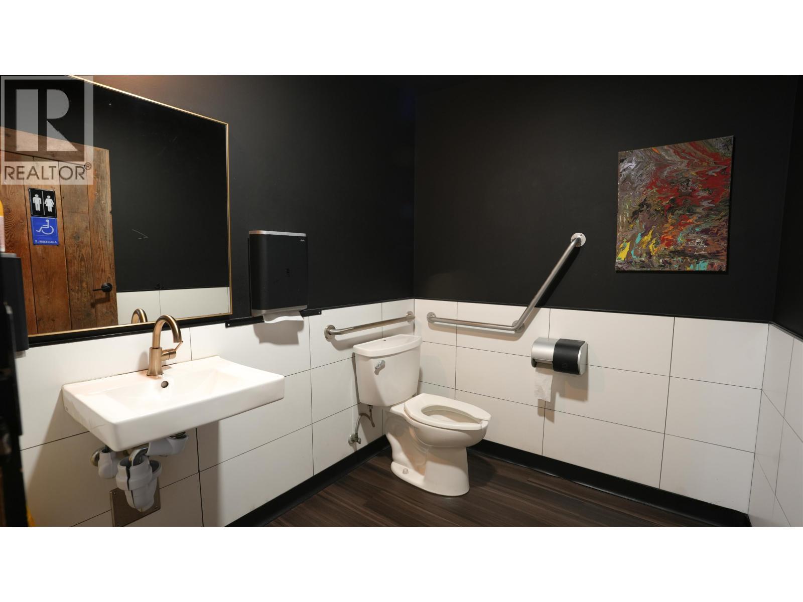 12096 Confidential, North Vancouver, BC