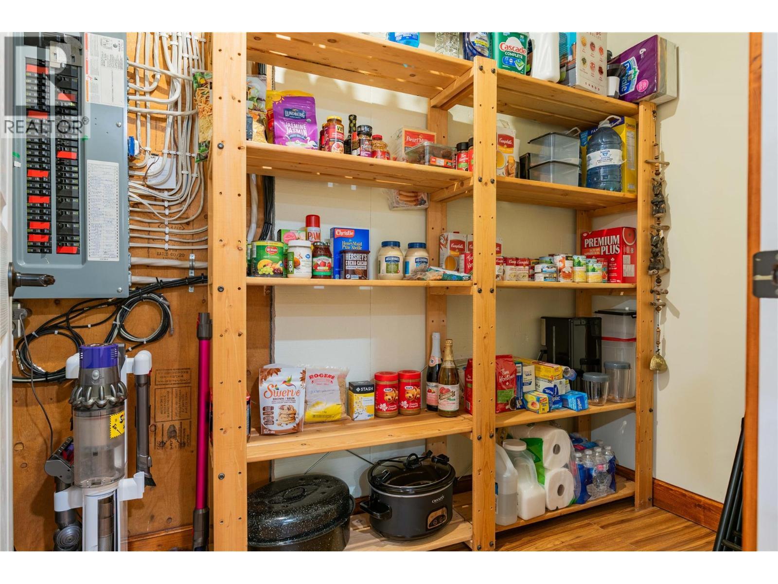 4830 Fletcher Creek Road, Fletcher Creek, BC - Indoor