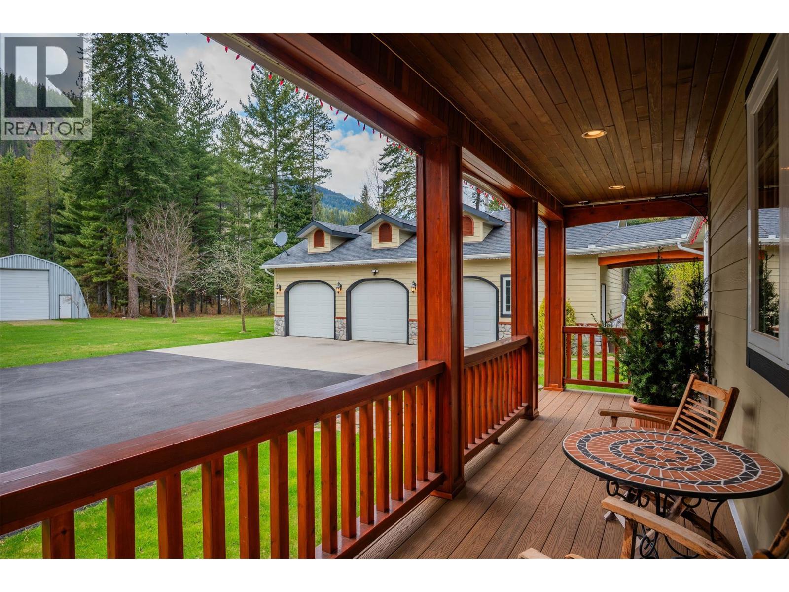 4830 Fletcher Creek Road, Fletcher Creek, BC - Outdoor With Deck Patio Veranda With Exterior