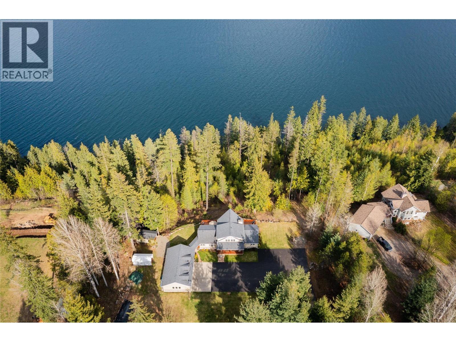 4830 Fletcher Creek Road, Fletcher Creek, BC - Outdoor With Body Of Water With View