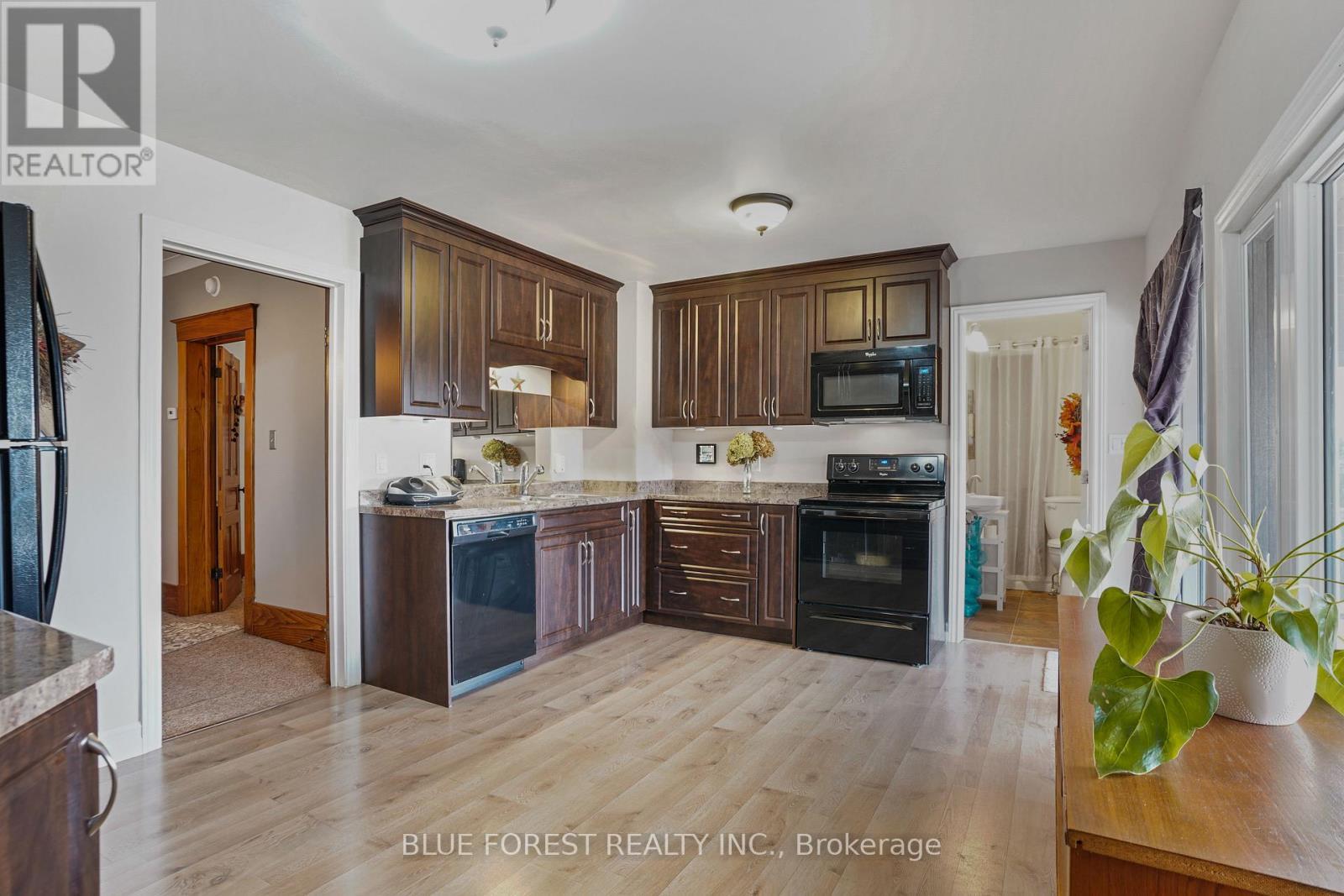 136 Furnival Road, West Elgin (Rodney), ON